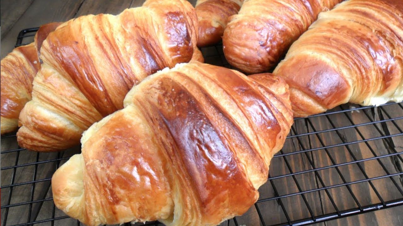 MASSA SIMPLES DE CROISSANT CASEIRO  | RAFAEL CAMARGO