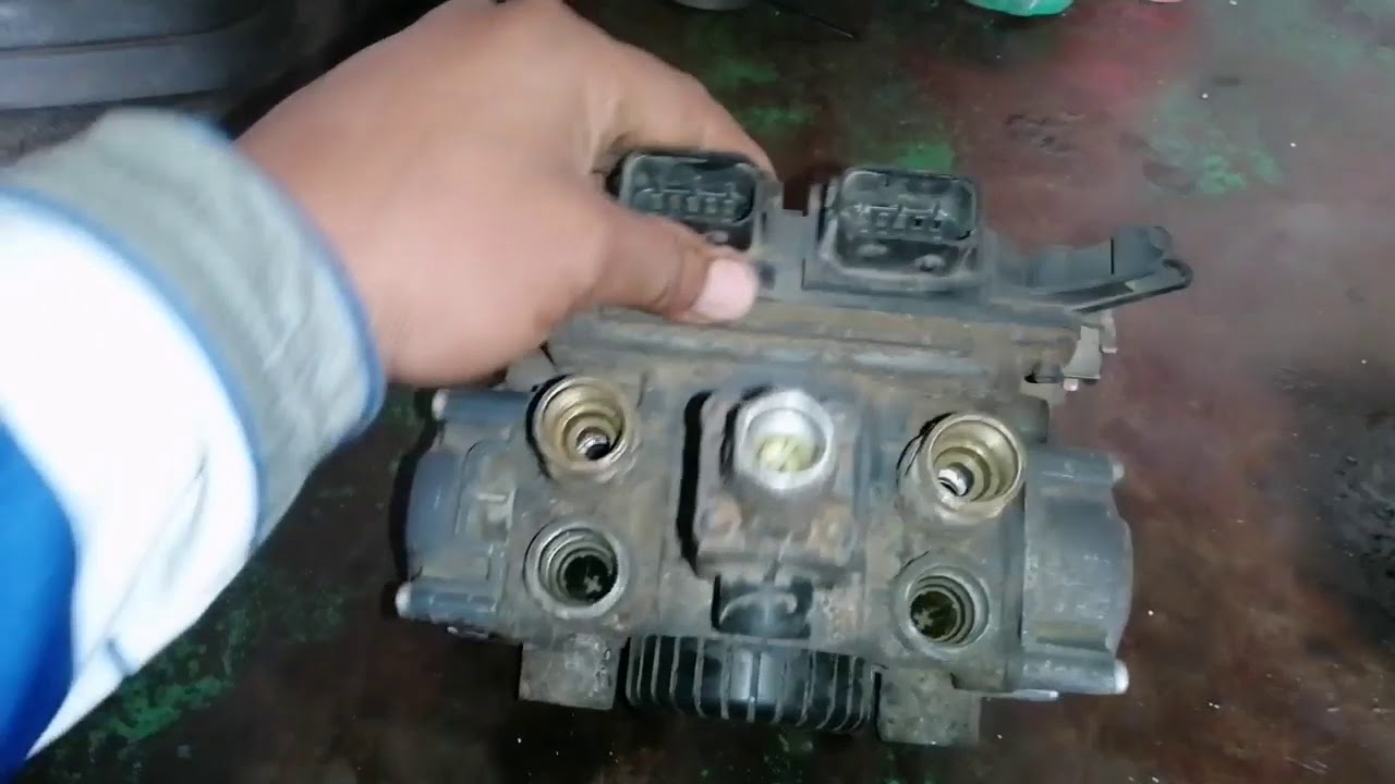 شرح مخارج BS  الفرامل اكتروسmp3 Explanation of exits BS brake Actros mp3