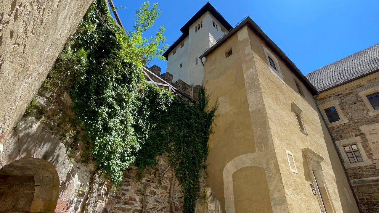 RITTERBURG LOCKENHAUS