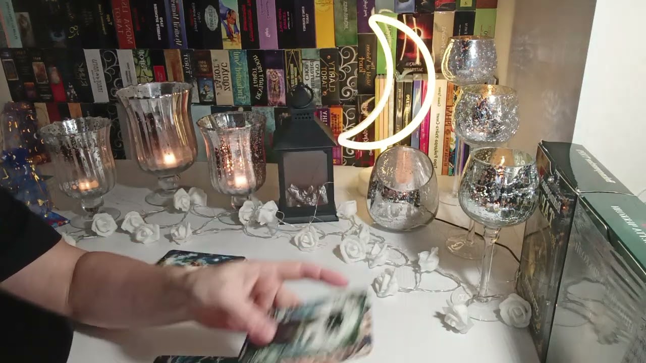 👨‍👧💌🙎‍♀️ПОСЛАНИЕ РОДА..🔮💯👍ЗАКРЫЛА ДВЕРЬ🚪,СОЖГЛА МОСТЫ🔥🍀🏃, УШЛА В ЛУЧШЕ НО❓❗.👼🎁💝🧙‍♀️Таро Расклад🎴♥️♣️