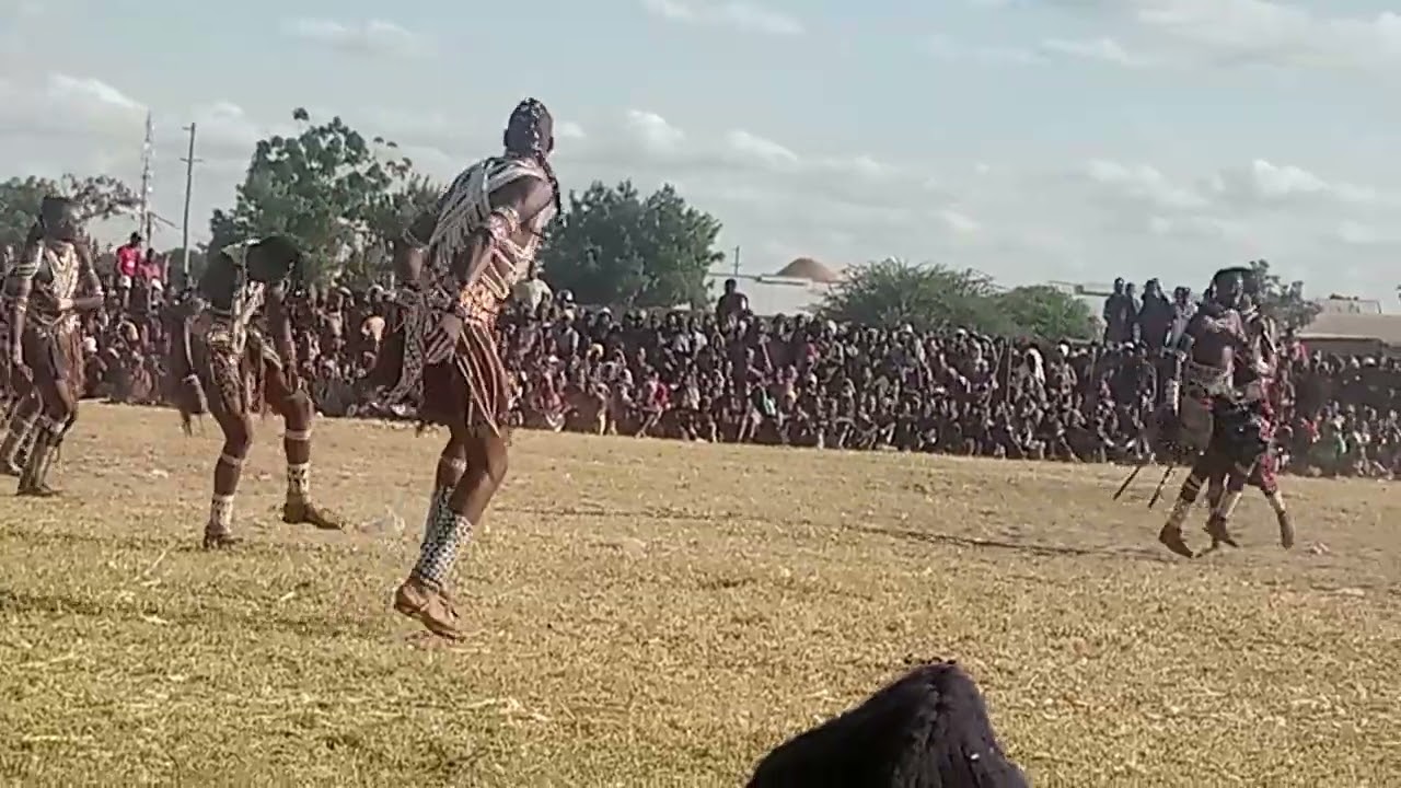 Limbu luchagula ft mayikusai shoo ya LOYA