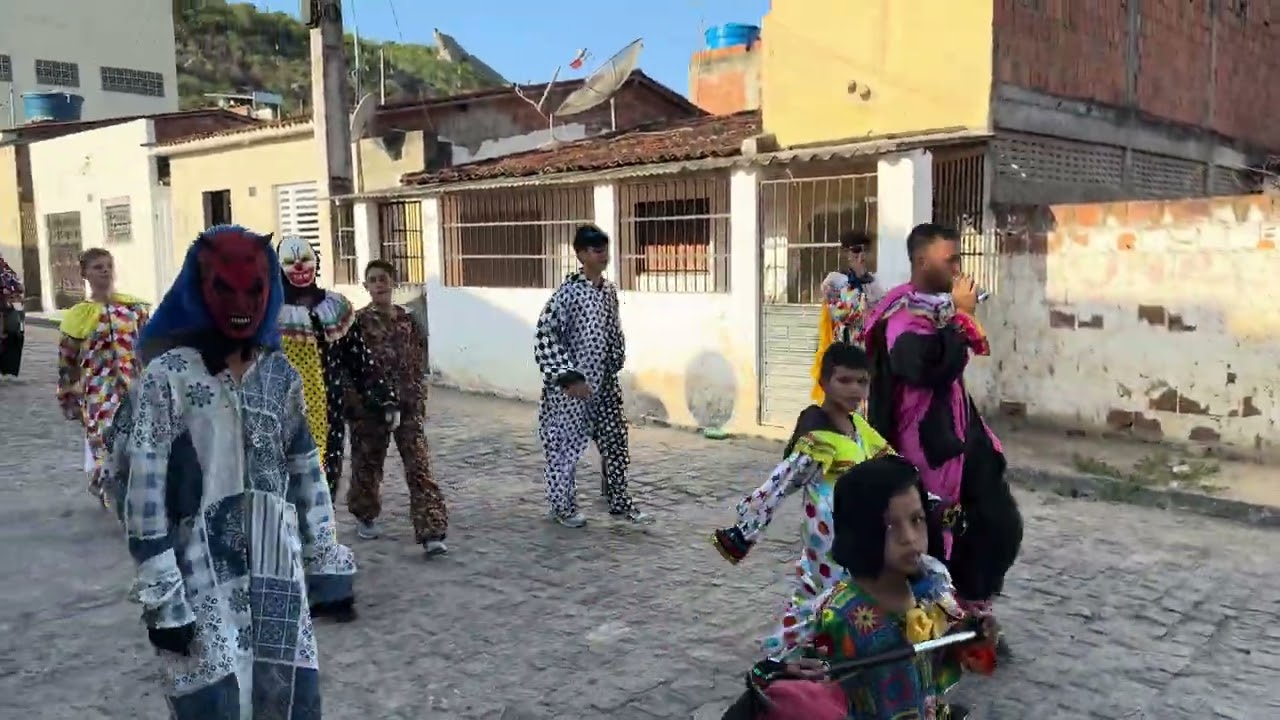 Tropa do castanho invadindo a vila ( Papangus ) Queimadas-PB 2025