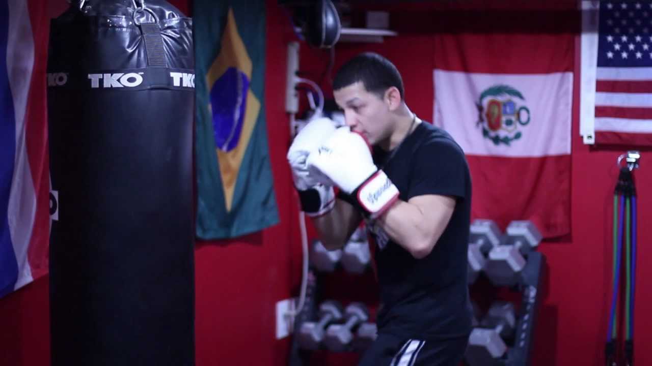 Boxing Tip: Heavy Bag Training Burnouts // Boxing For BEGINNERS