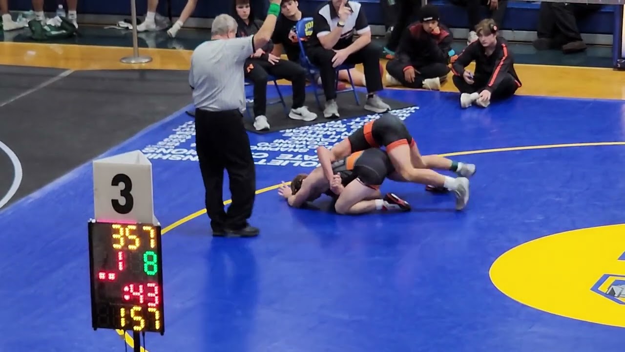 Mclaughlin Classic - Consolation Semi-finals 150lbs B Cyrkiel (Minooka) vs G Capodice (Normal) 