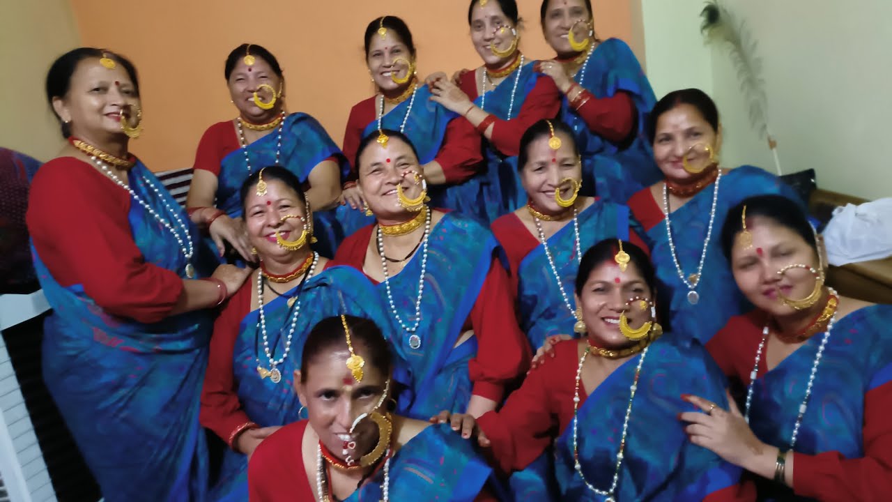 लाल चुनरी वाली माता मन मा बसी गे || माता रानी का सुंदर सा गढ़वाली भजन||🙏🏻🤩