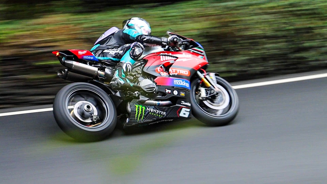 ISLE OF MAN TT 2025 | GLEN HELEN