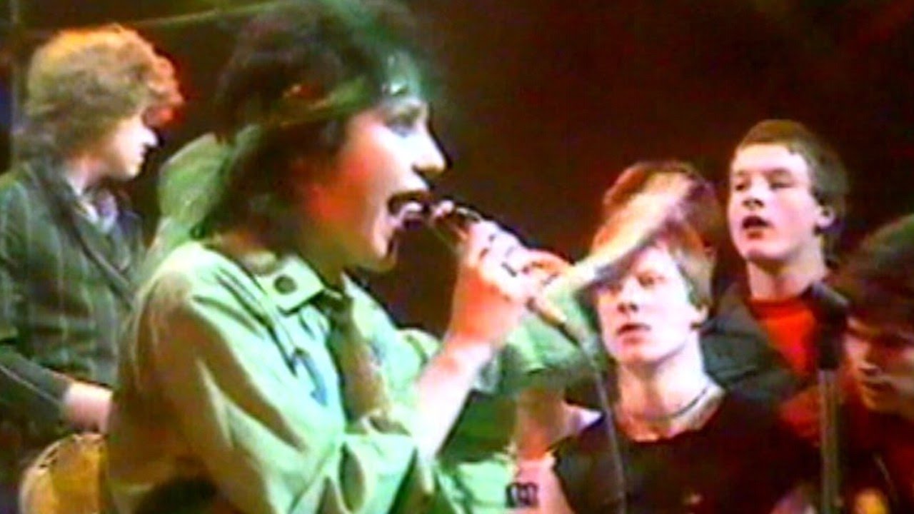 Penetration perform Future Daze on Alright Now 1979
