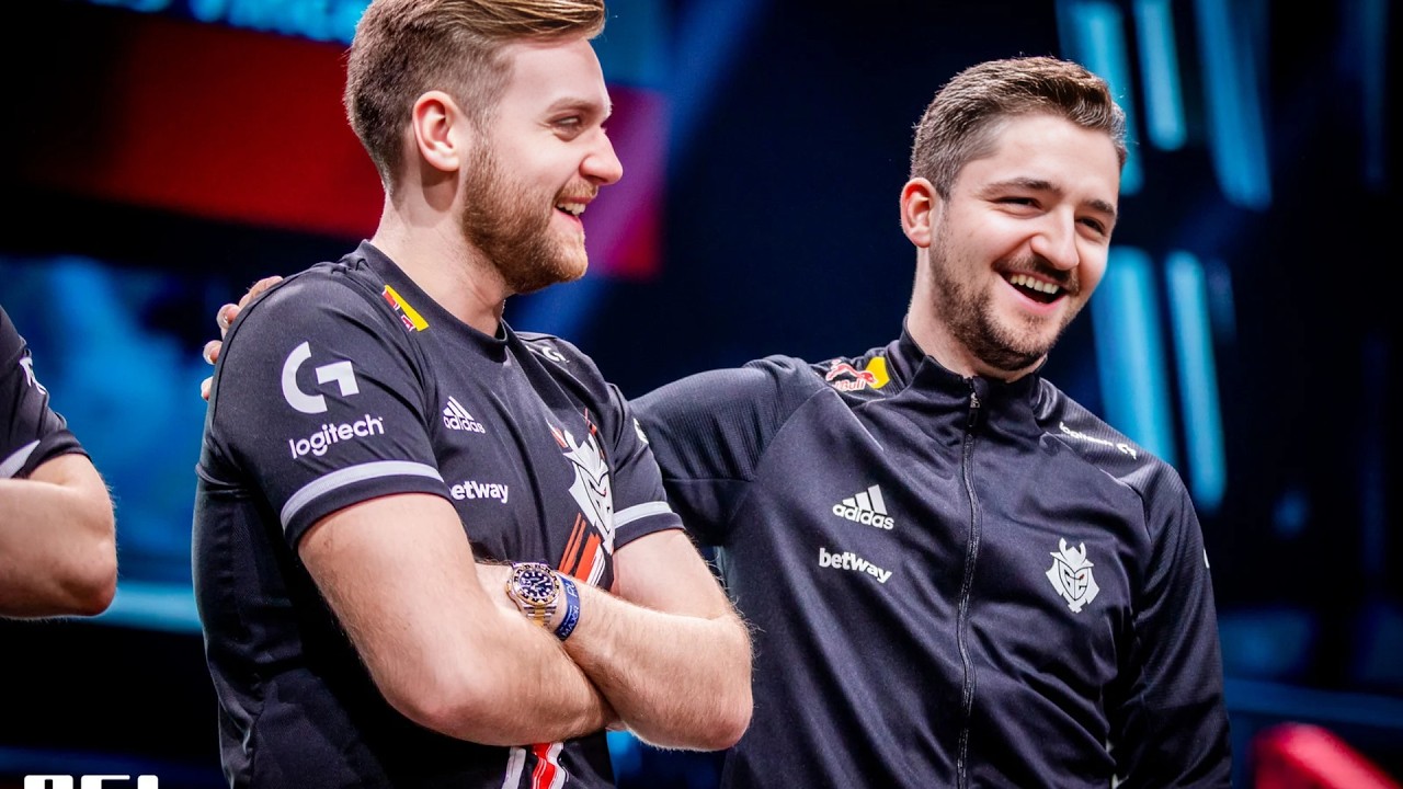 🔴 SUNTEM LIVE PE PLATFORMA  VERDE  FACEIT STACK CU @jaxi  SI @BTNcs  SMEKK Bitu 🔴