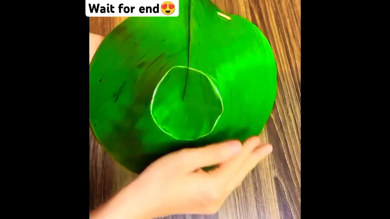 how to make plate using large size leave#diyplate#artscraft #craftyhome #artandcraft