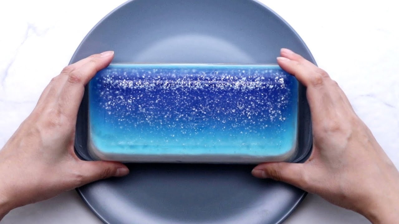 星空を閉じ込めて！2層の天の川チーズケーキ