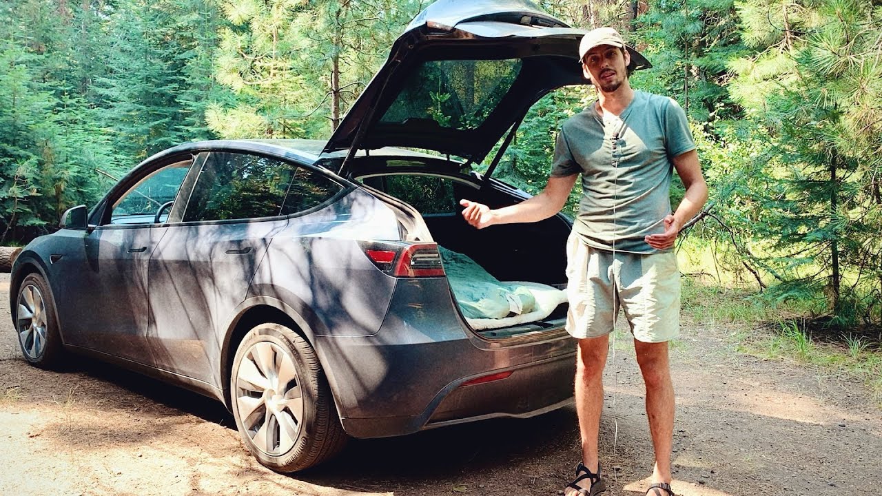Жизнь минималистичного альпиниста в кемпере Tesla Model Y | Жизнь в крошечном автомобиле