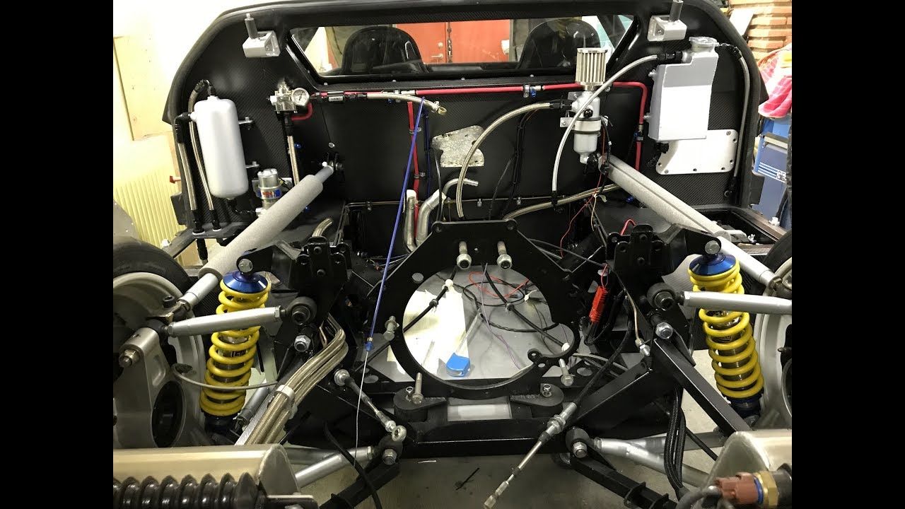 Ford GT40 build Part 11 Rear suspension and engine bay