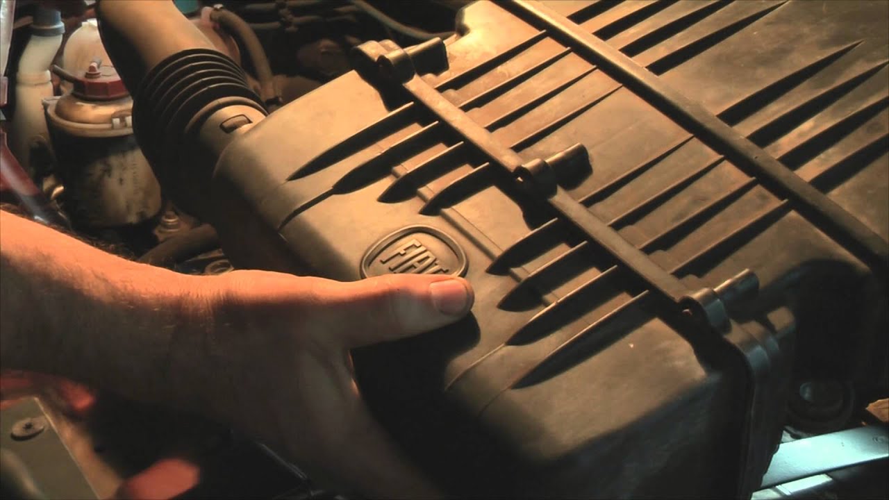 Как заменить воздушный фильтр на Fiat Doblo.How to replace the air filter Fiat Doblo.