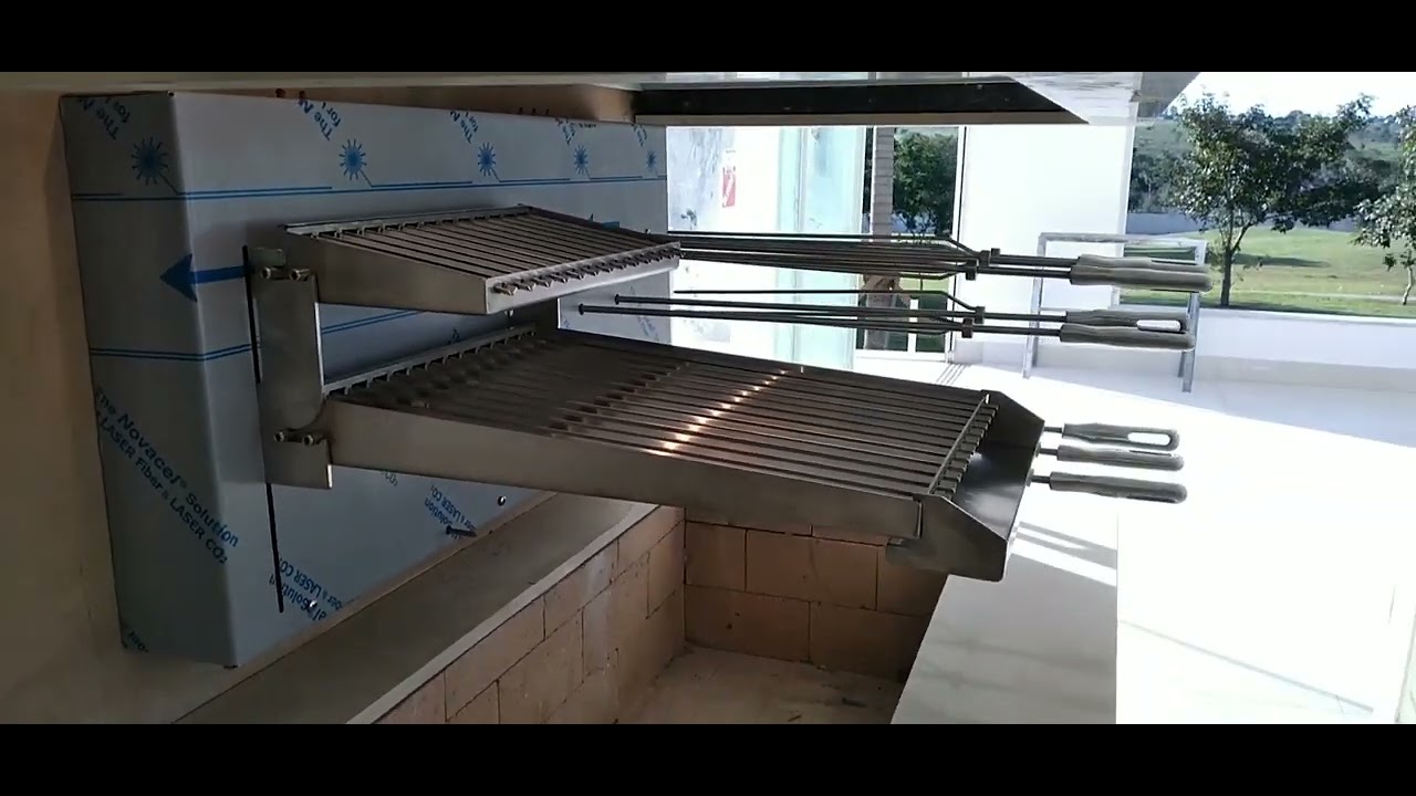 Churrasqueira Girat&oacute;ria e Eleva&ccedil;&atilde;o Kafer