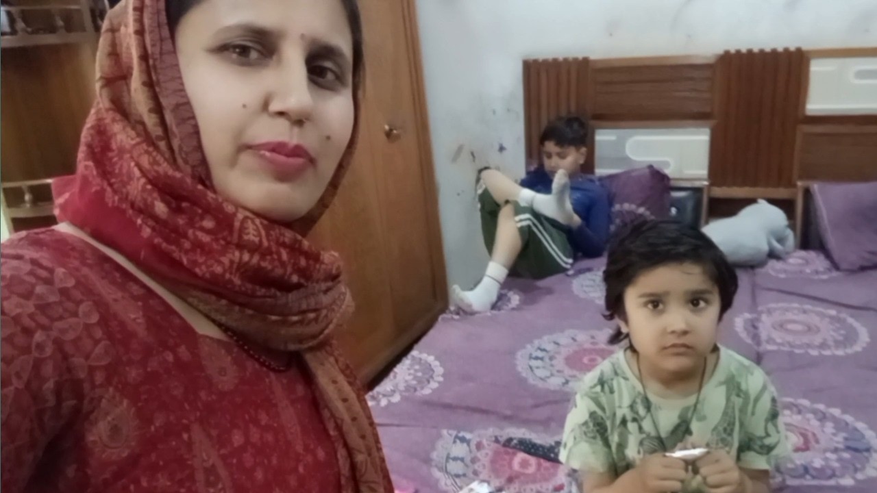 भैया (हनु) को स्कूल से लाना भारी पड़ गया divi को