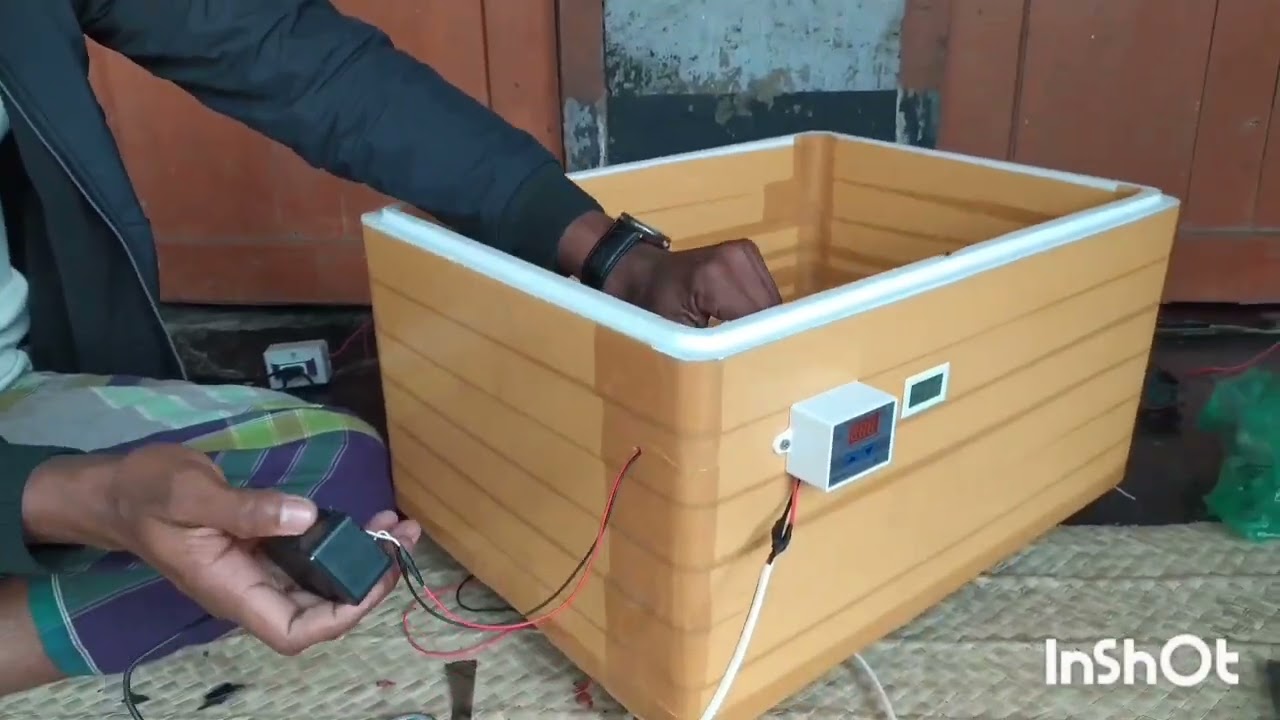 ডিম ফুটানো মেশিন বানান খুব সহজে। 