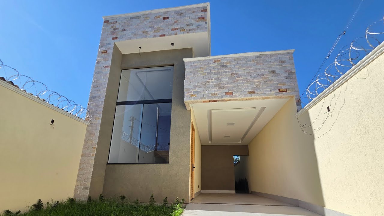 CADA A VENDA NO VILA MARIA,  3 QUARTOS C/ SUÍTE, ARMÁRIOS PLANEJADO, QUINTAL,  APARECIDA DE GOIÂNIA