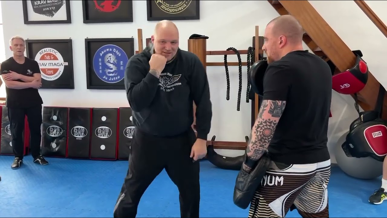 Krav Maga RSC. Blocks für die Straße