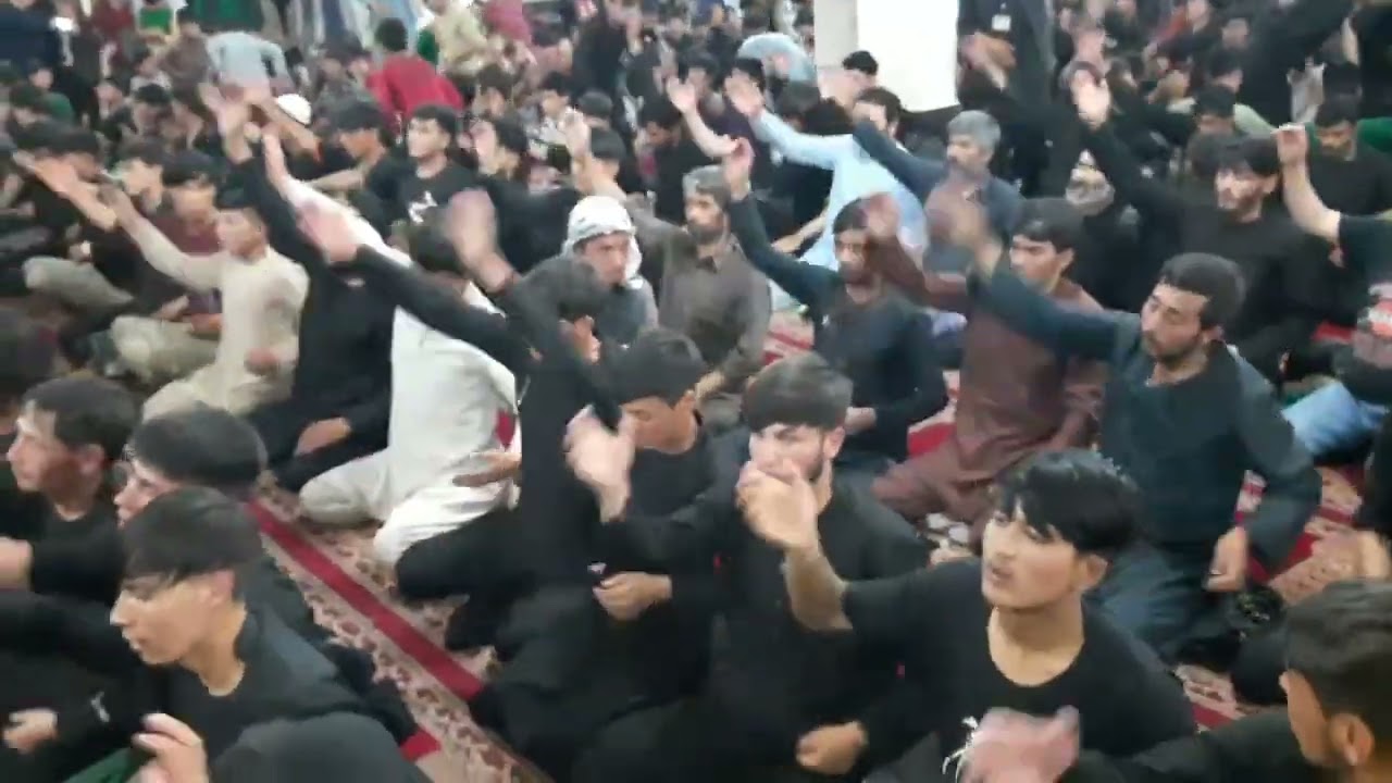 سینه زنی منبر حیدرآباد مرکز بامیان با مداحی عبدالله انصاری شب ۱۲محرم سال ۱۴۰۱