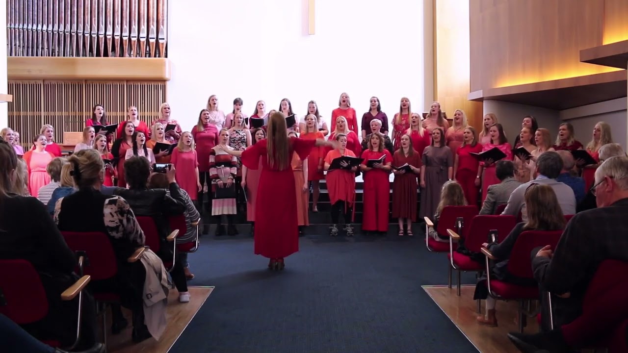 Kvennak&oacute;rinn Katla - &Aacute;fram stelpur (Vort&oacute;nleikar 2019 - K&ouml;tlur Kyrja)