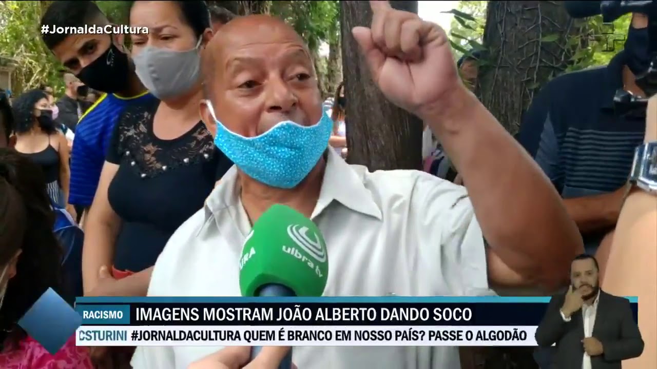 Corpo de João Alberto é enterrado em Porto Alegre; Novas imagens mostram desentendimento prévio