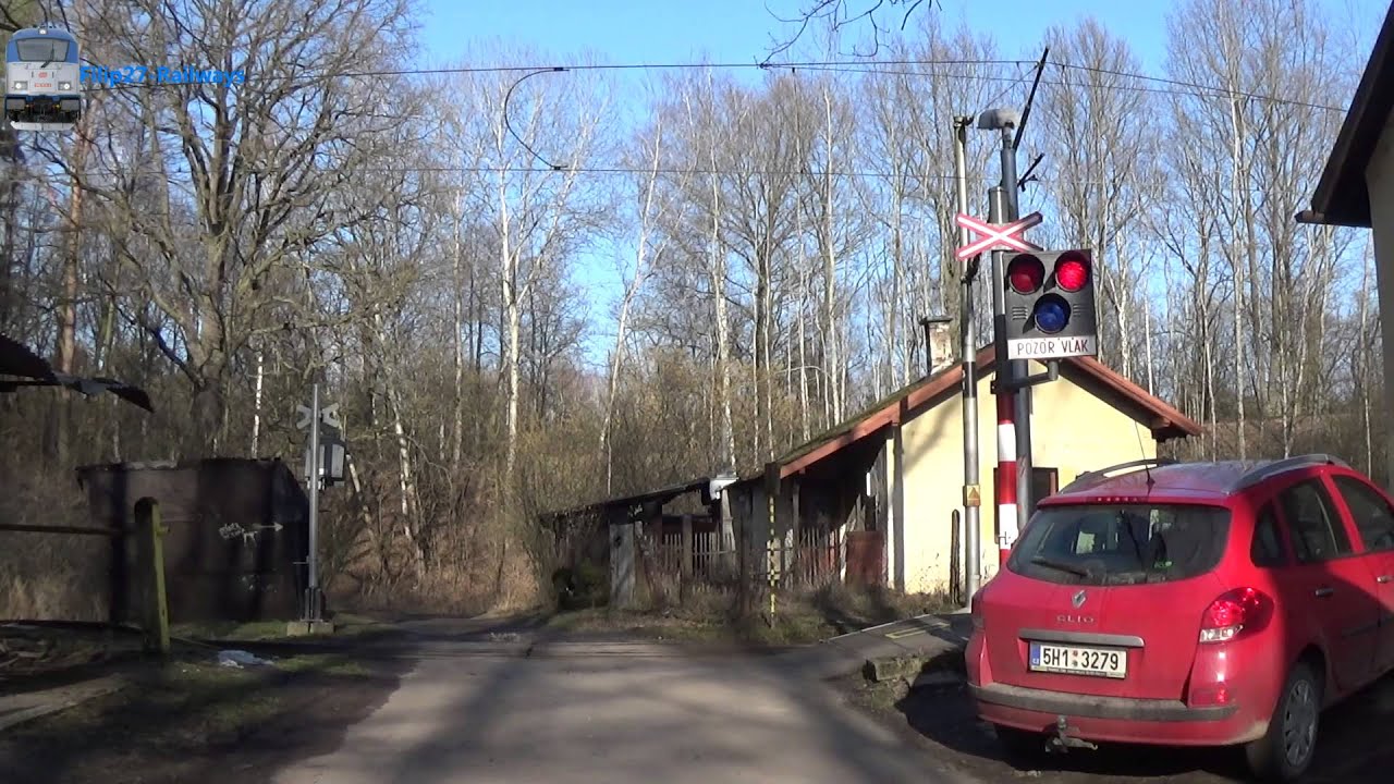 Vlaky a přejezdy Petrovice a Týniště nad Orlicí [50FPS]
