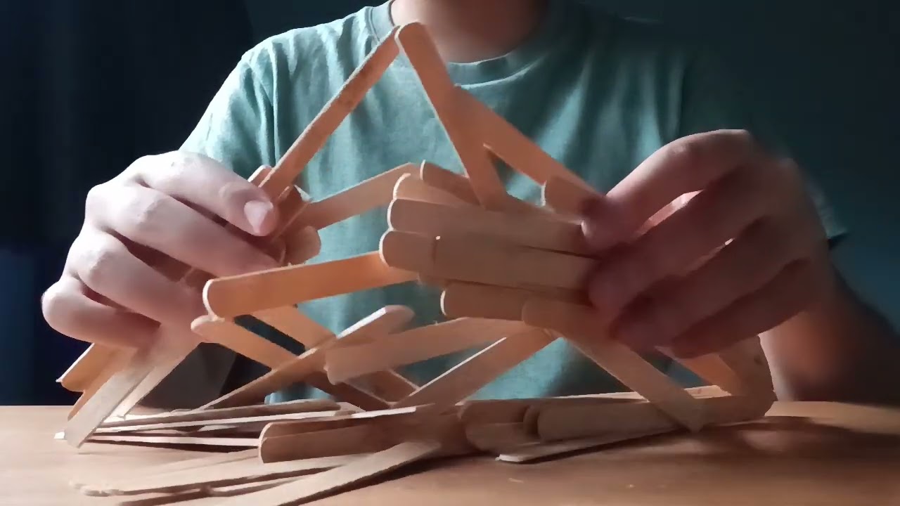 Christmas Advent Day 11 : ASMR with popsicle sticks (rain and wind) (no talking)
