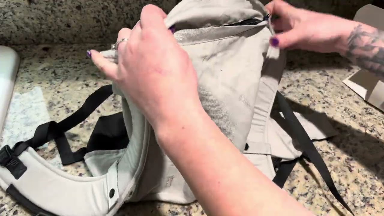 The Baby Carrier I Actually Reach For (Happy Baby Original)