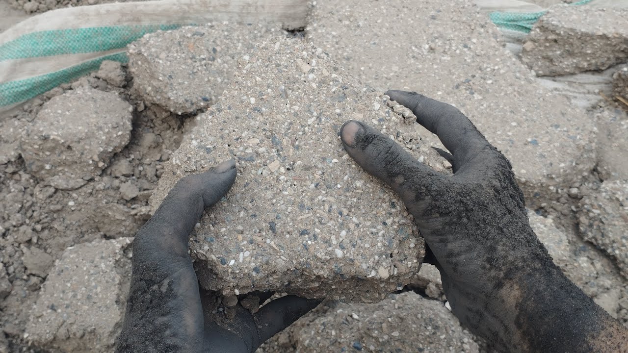 ASMR: White Grainy Floor Crumbling #crumbling #asmrcommunity #floorcrumbling - Oddly Satisfying