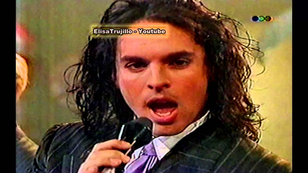 Tinelli Marcelo , Grupo  Musical LOCOMIA - Parte 1 - Recital  en Ritmo De La Noche 1991 , Argentina