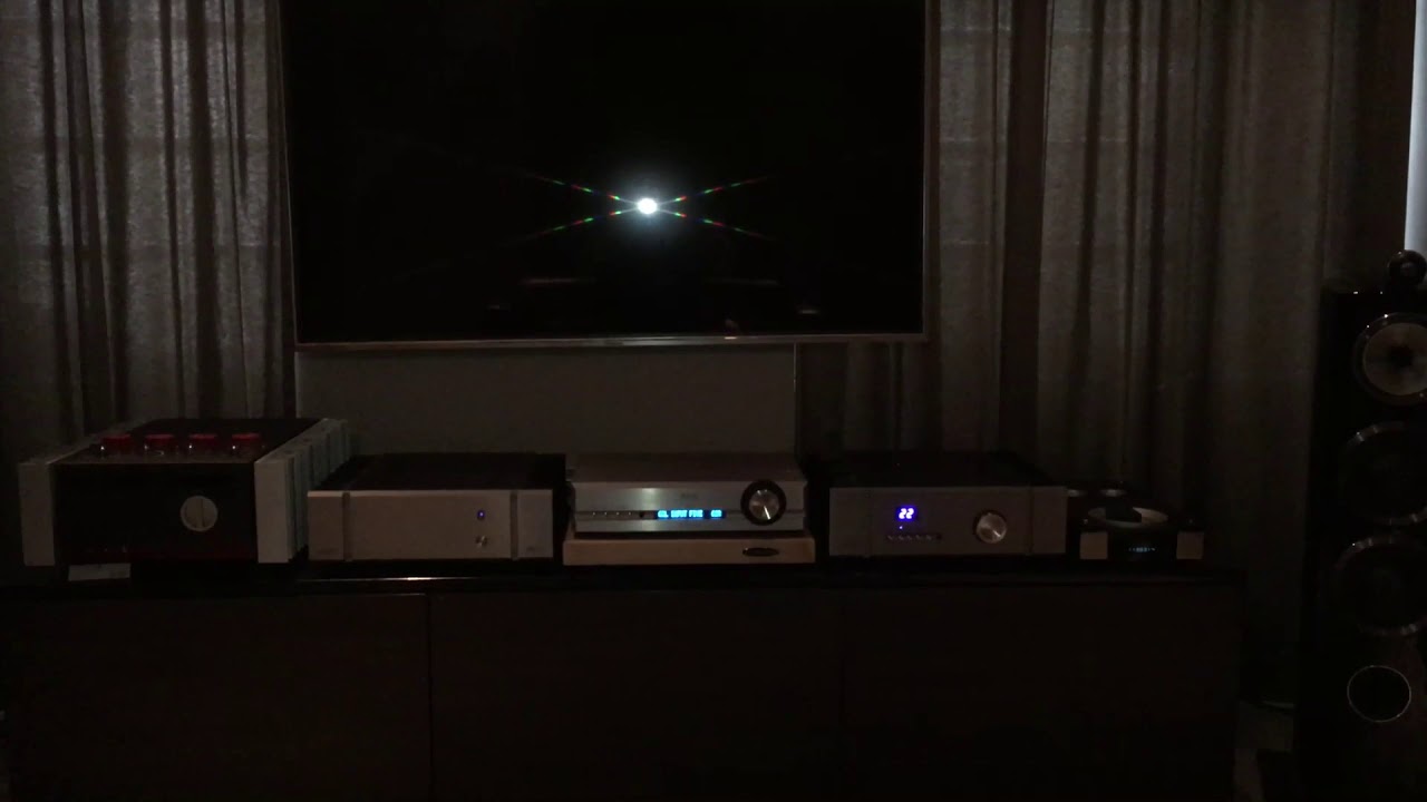 B&W 804 D3 Pass Labs XP10 Pass Labs XA25 Pathos Digit Audioquest Rocket 88 &(RCA)Earth