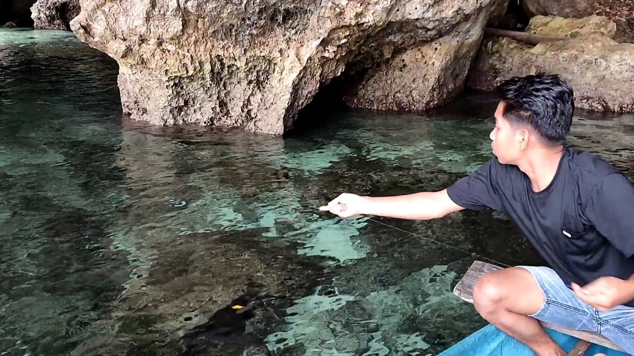spot tak pernah terjamah, Dibawah tebing jadi sarang ikan karang