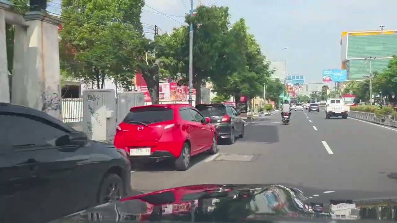 Traveling in Semarang City 1, From Sriwijaya Street to Simpang Lima and Tugu Muda 