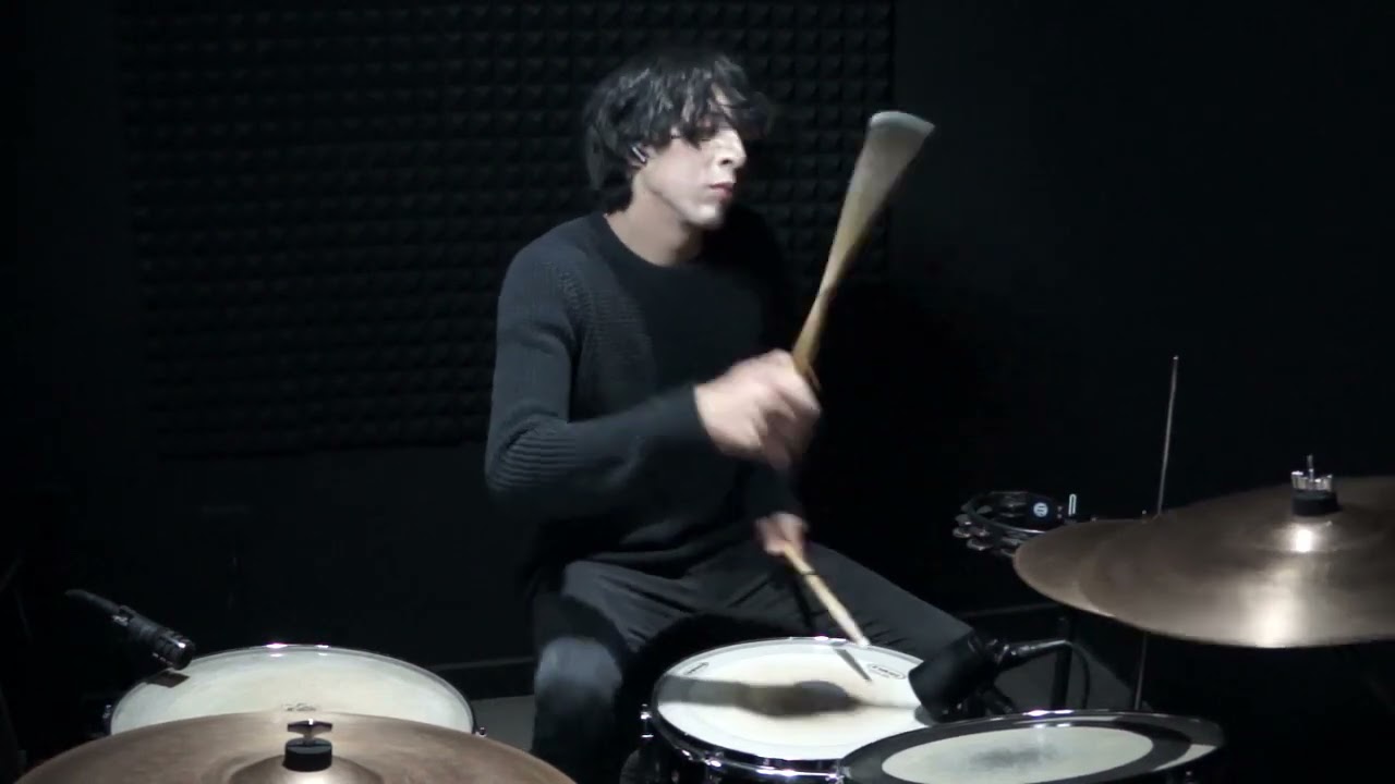 Under Cover of Darkness - The Strokes (Drum Cover)