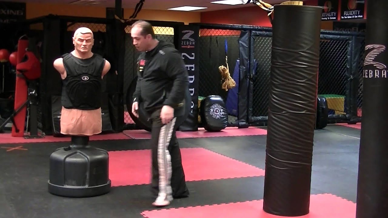 JKD Running Kick!