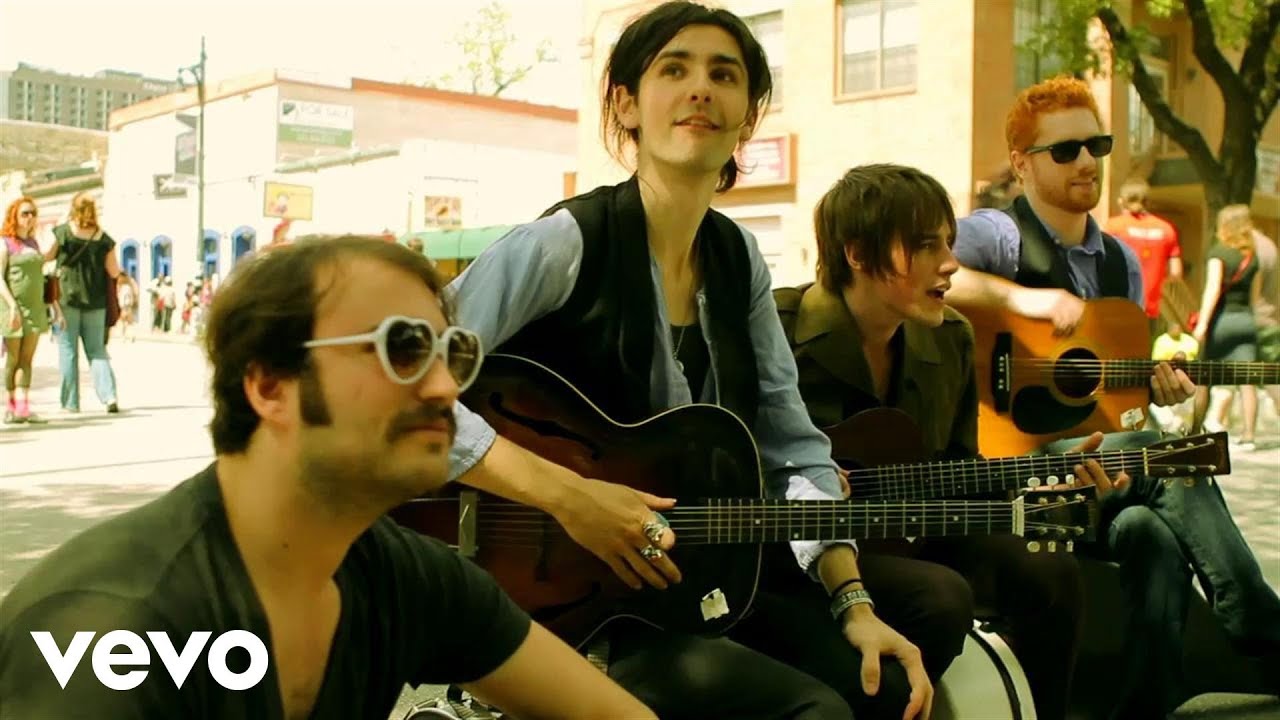Carney - Love Me Chase Me (Acoustic)