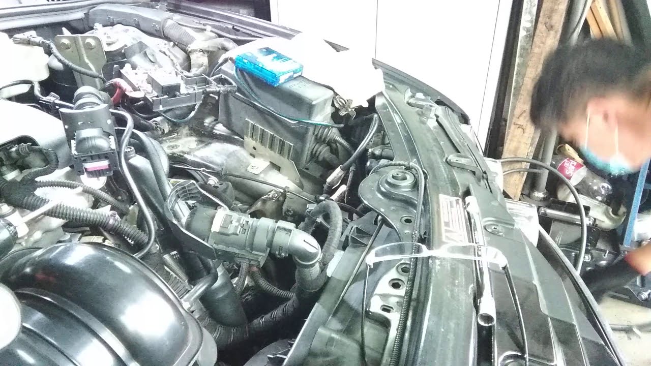 Alfa 159 2.2 JTS Gearbox mount Change Part 2