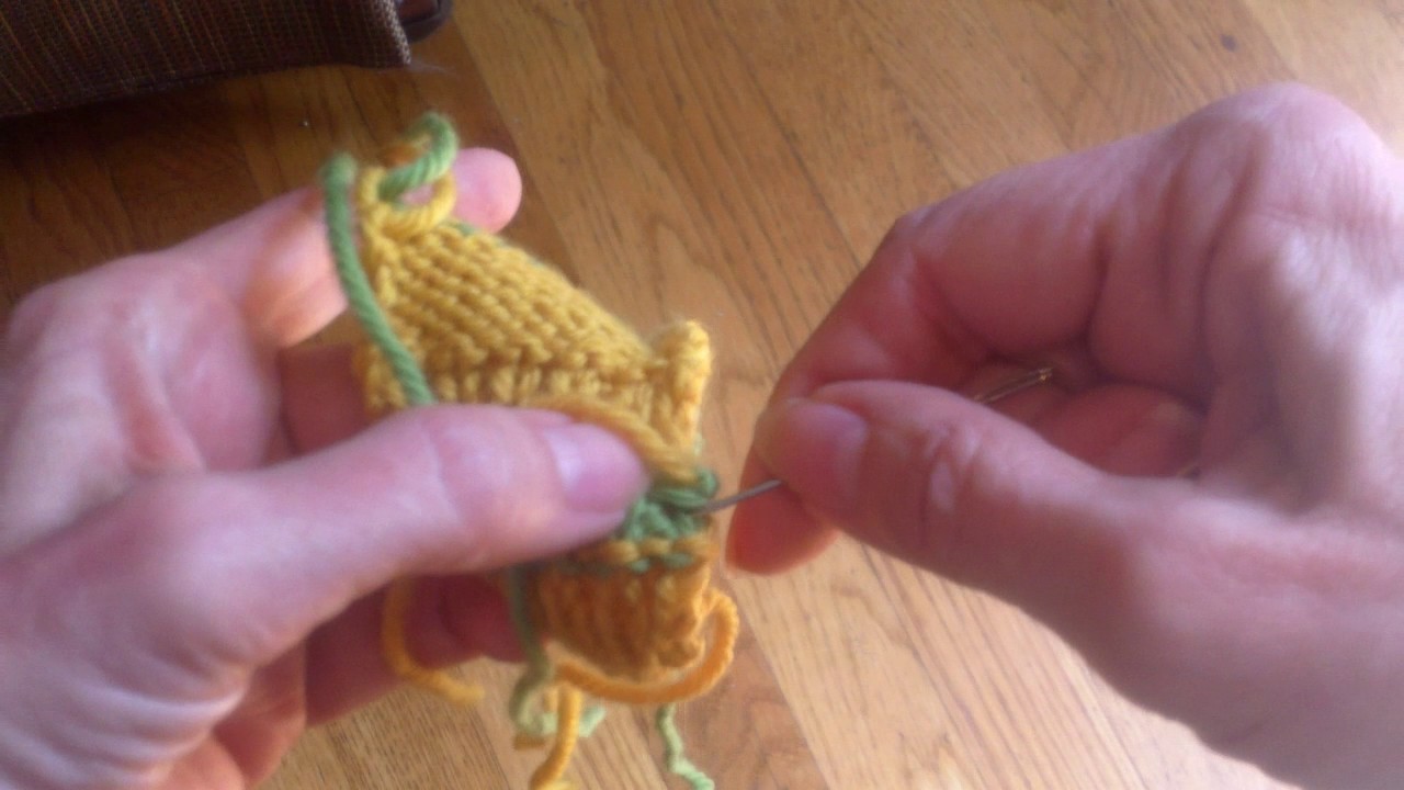 Weaving in Ends at the Selvedges-Tip of the Week-04-20-17
