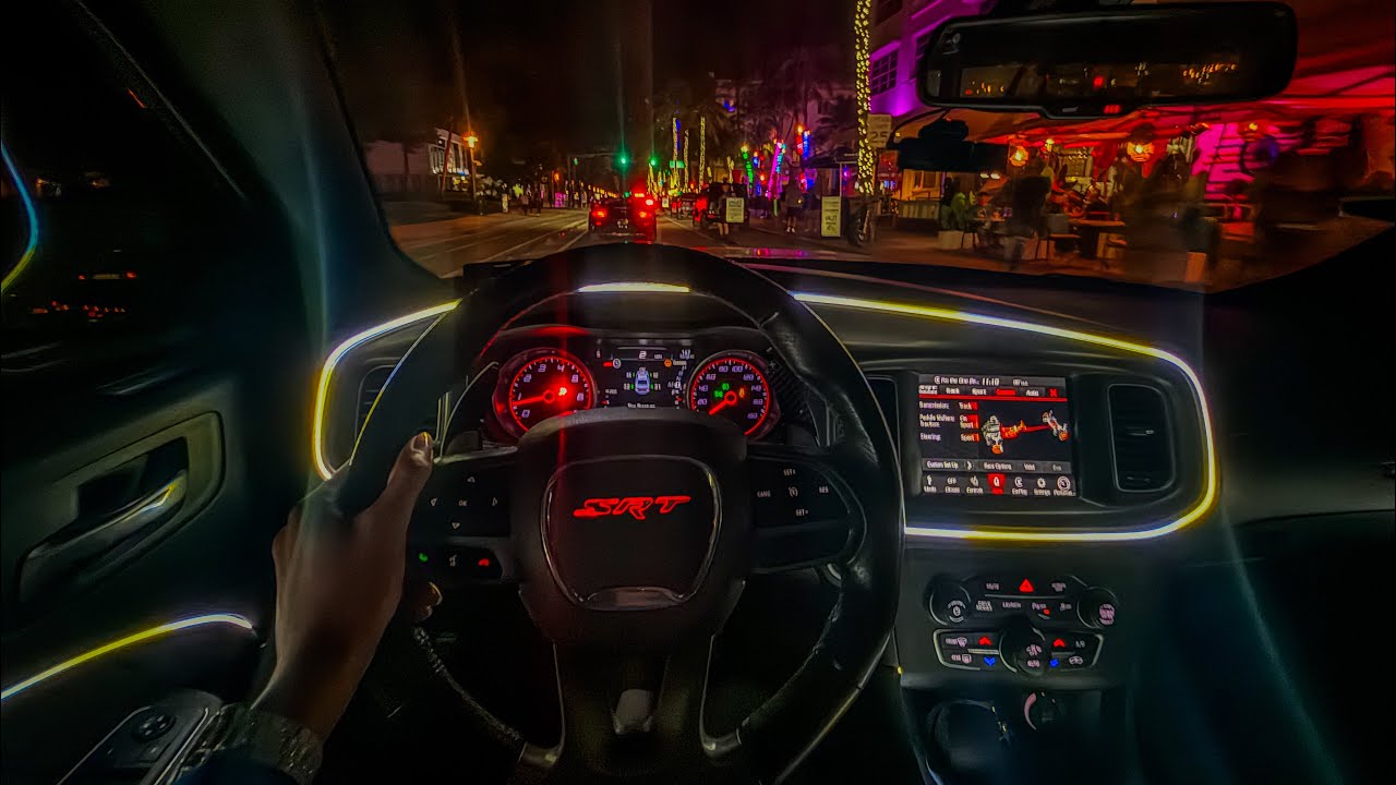 SCATPACK & SUPERCARS TOOK OVER SOUTH BEACH AT 1AM...