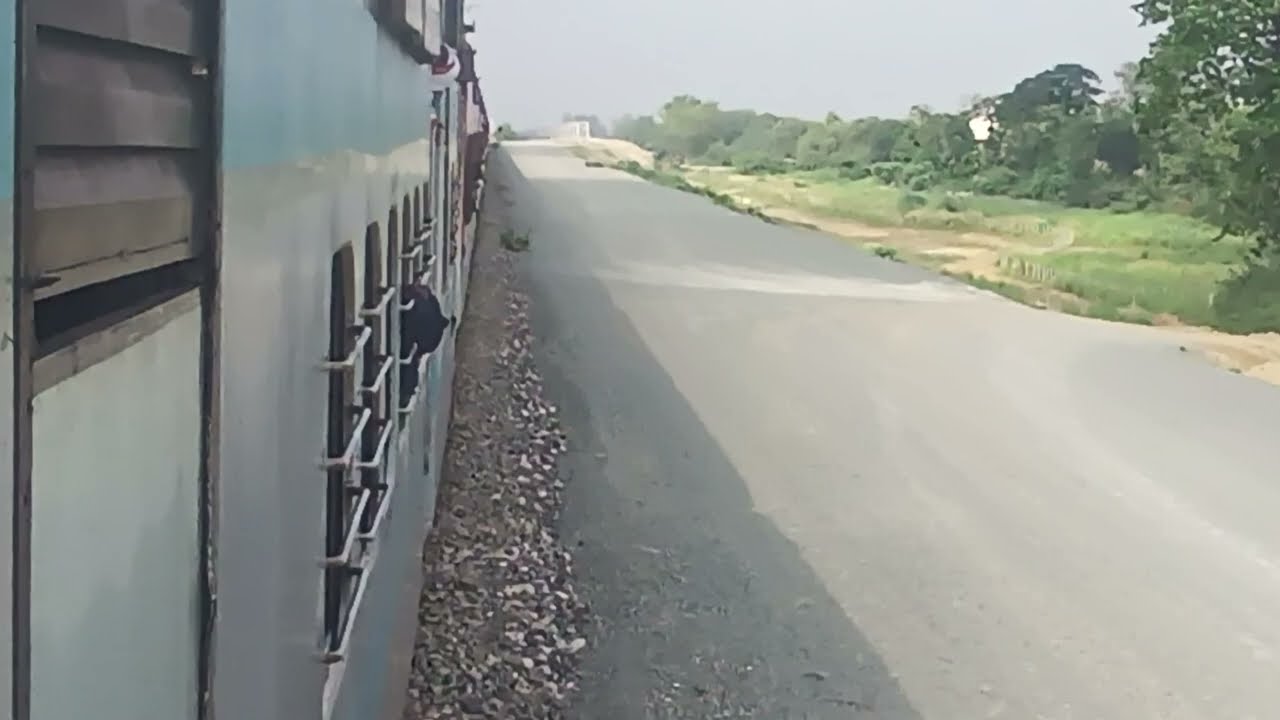 Lichchavi express 14005 full speed 