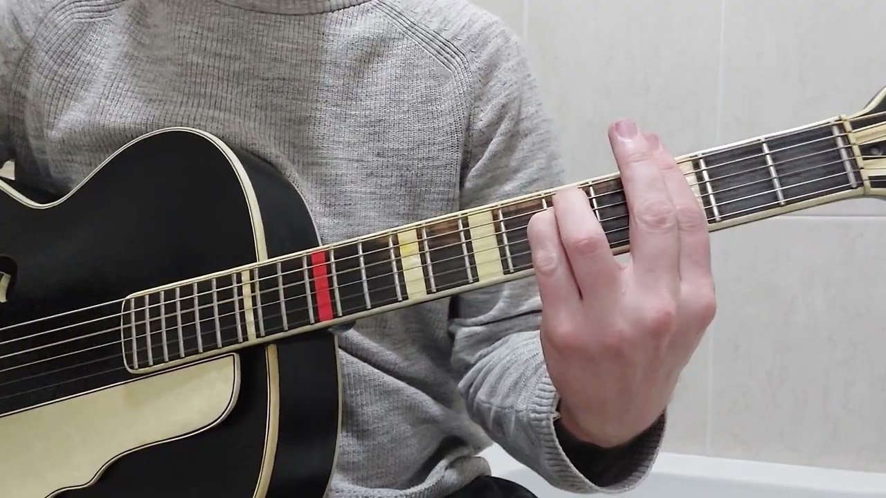 ARCHTOP SERIES | Arnold Hoyer Herr Im Frack | Bangin' 