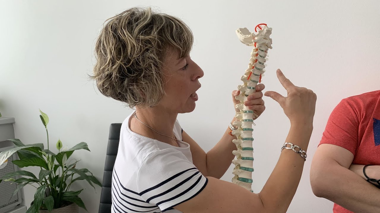 Fyzioterapeutka: Chrbticu si ničíme aj v spánku. Vyhnite sa jednej chybe a udržíte si zdravý chrbát