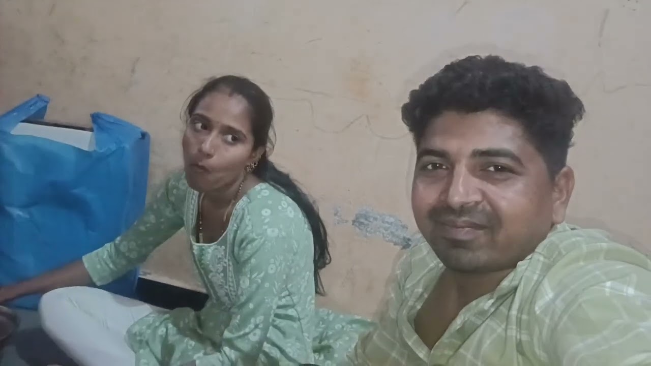 આજે પૂજા માં જઈને ગામડે ગયા 