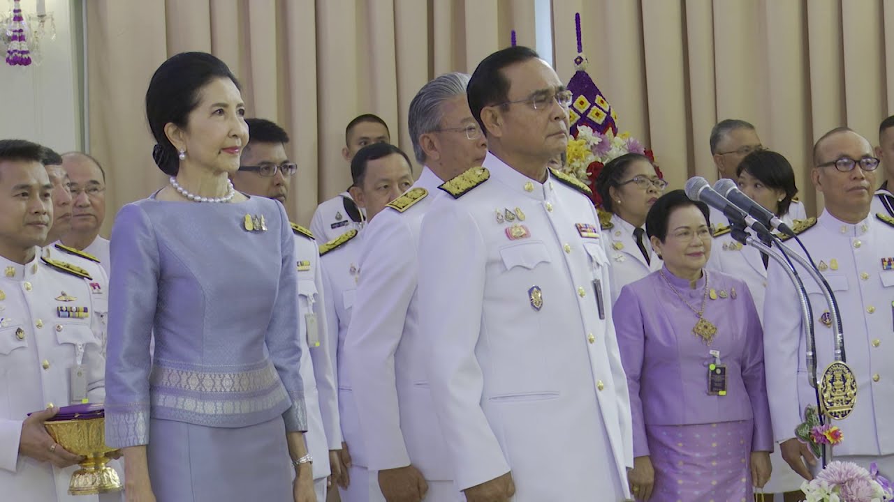 นายกรัฐมนตรี เฝ้าฯ รับเสด็จ สมเด็จพระกนิษฐาธิราชเจ้า กรมสมเด็จพระเทพรัตนราชสุดาฯ สยามบรมราชกุมารี