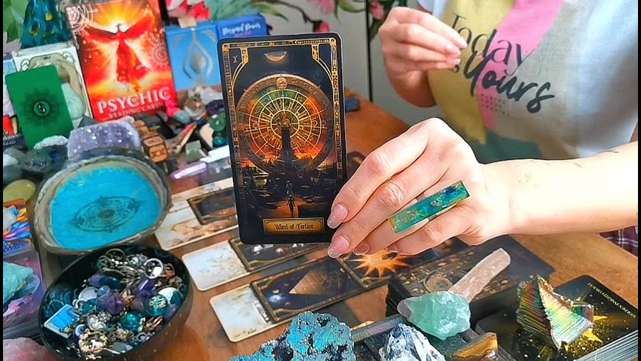 AQUARIUS - 