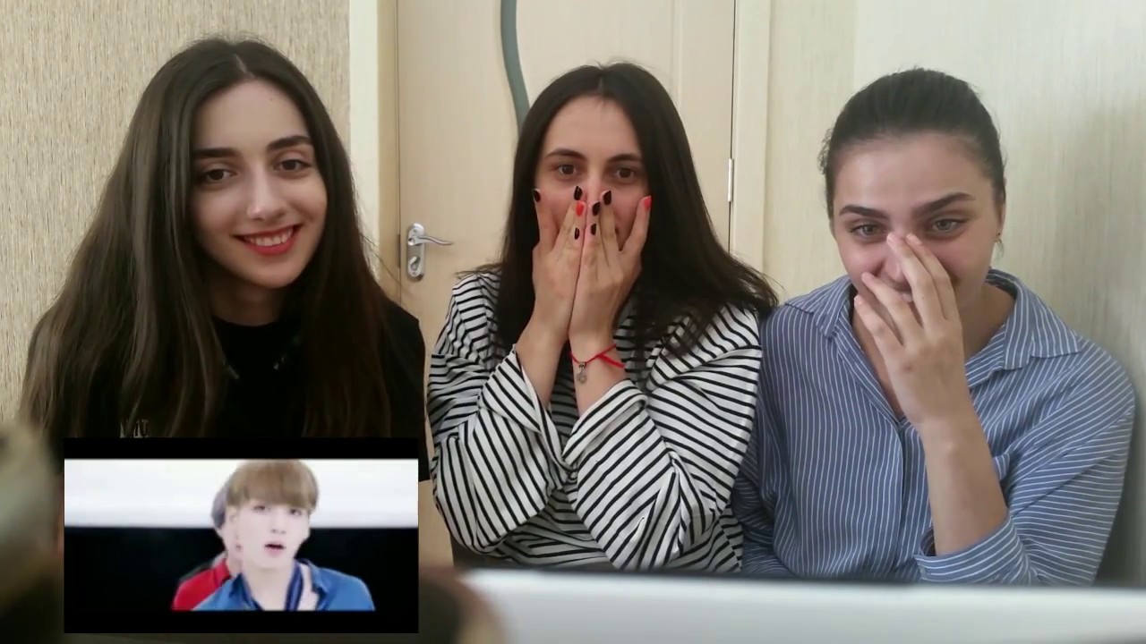 BTS DNA Reaction video with BLACKPINK Lisa ENG Sub