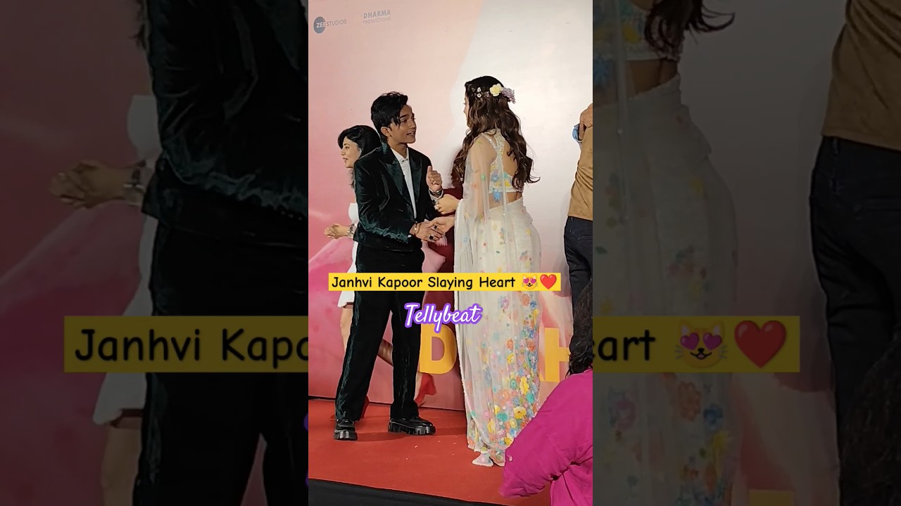 Janhvi Kapoor ❤️🥰Mr and Mrs. Mahi 🏏