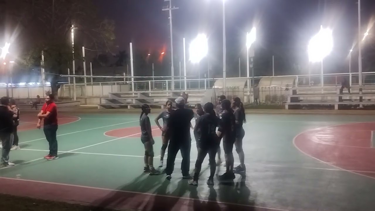 Torneo Relámpago Hipódromo.                  2do Set Golden vs Lobas. Perdido 