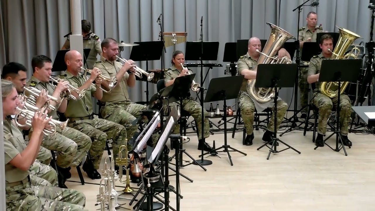 Søværnets Tamburkorps - Se, nu stiger solen af havets skød