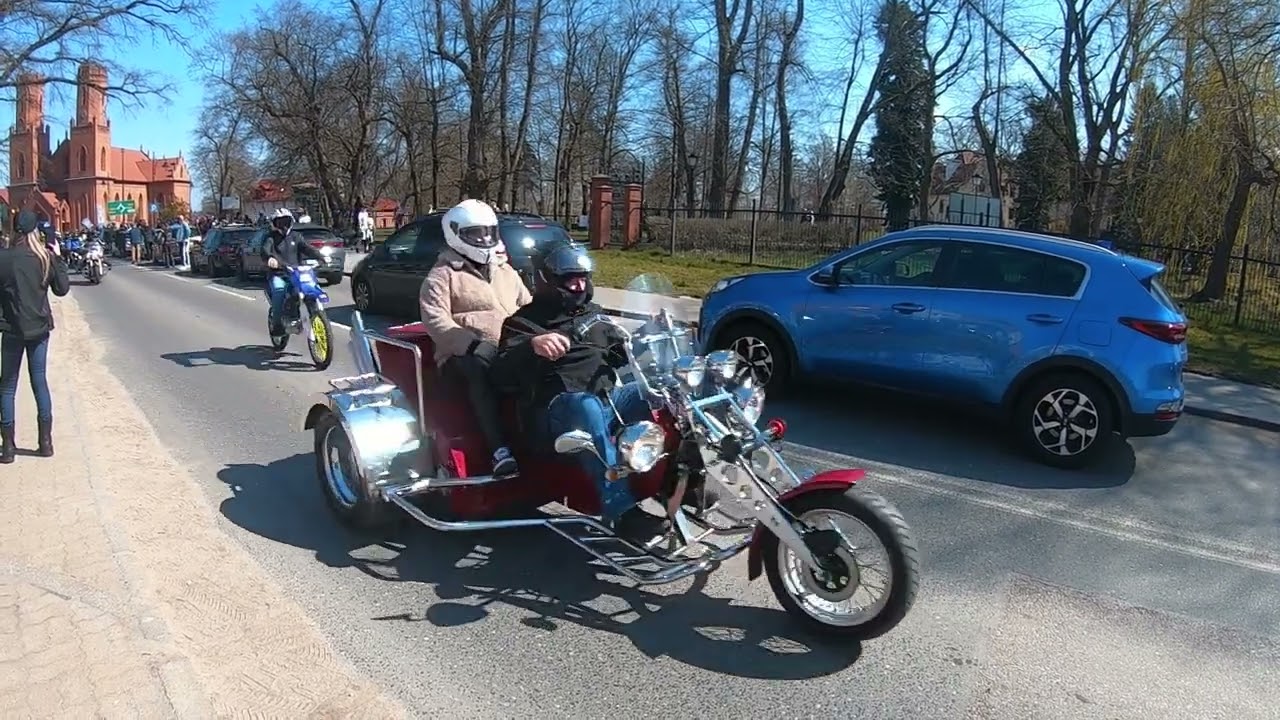 Rozpoczęcie sezony motocyklowego Krokowa 13-4-2025 rok parada motocykli .